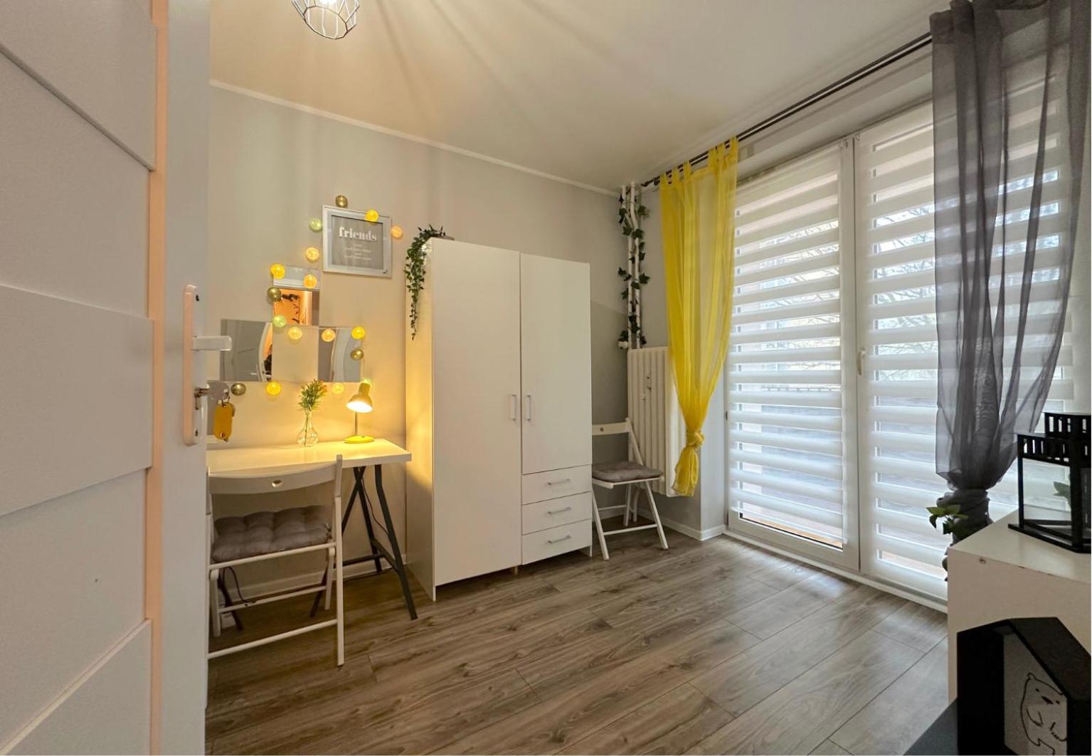 Spacious Room - Peaceful Retreat, 2 Minutes To Gdansk Old Town Gdańsk Exterior foto
